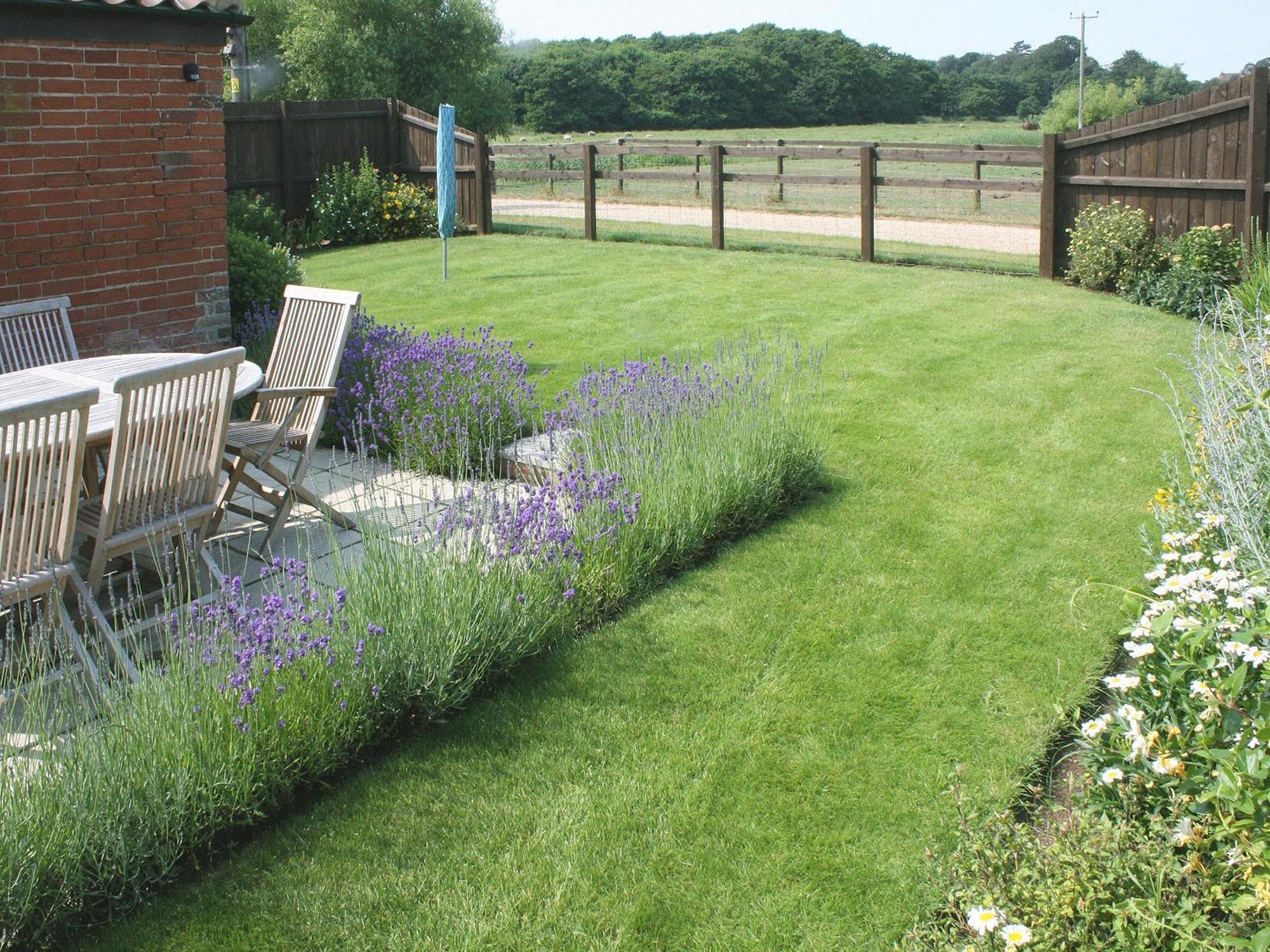 Barn Owl Cottage Sudbourne ภายนอก รูปภาพ